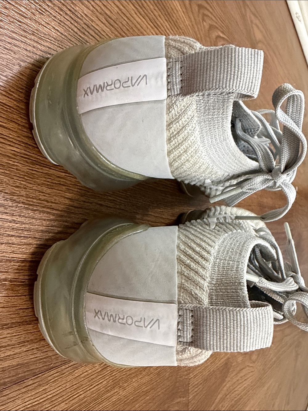 Nike Vapormax Flyknit Sneakers in Light Beige and White - Picture 4 of 6